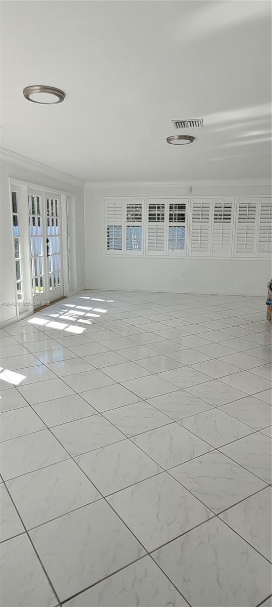 Building Photo - 5200 SW 89th Pl