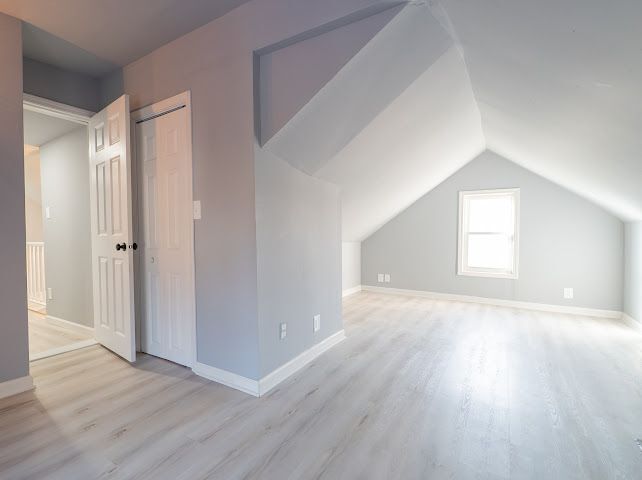 Building Photo - 115 N Porter St