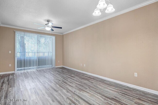 Building Photo - 8539 Gate Pkwy W