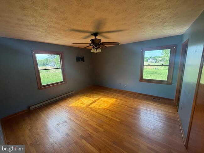 Building Photo - 116 Rehoboth Ln