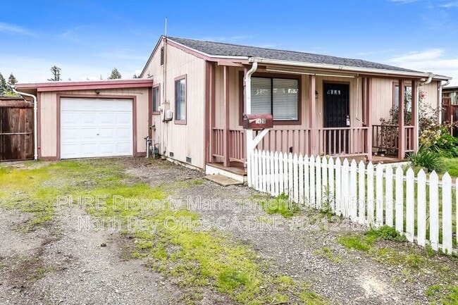 Building Photo - 1426 Olive St