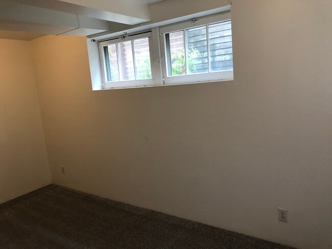 Building Photo - 7515 14th Ave NE