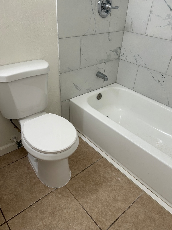 Building Photo - 1 W Cameron St