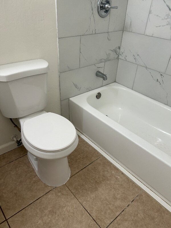 Building Photo - 912 W Cameron St