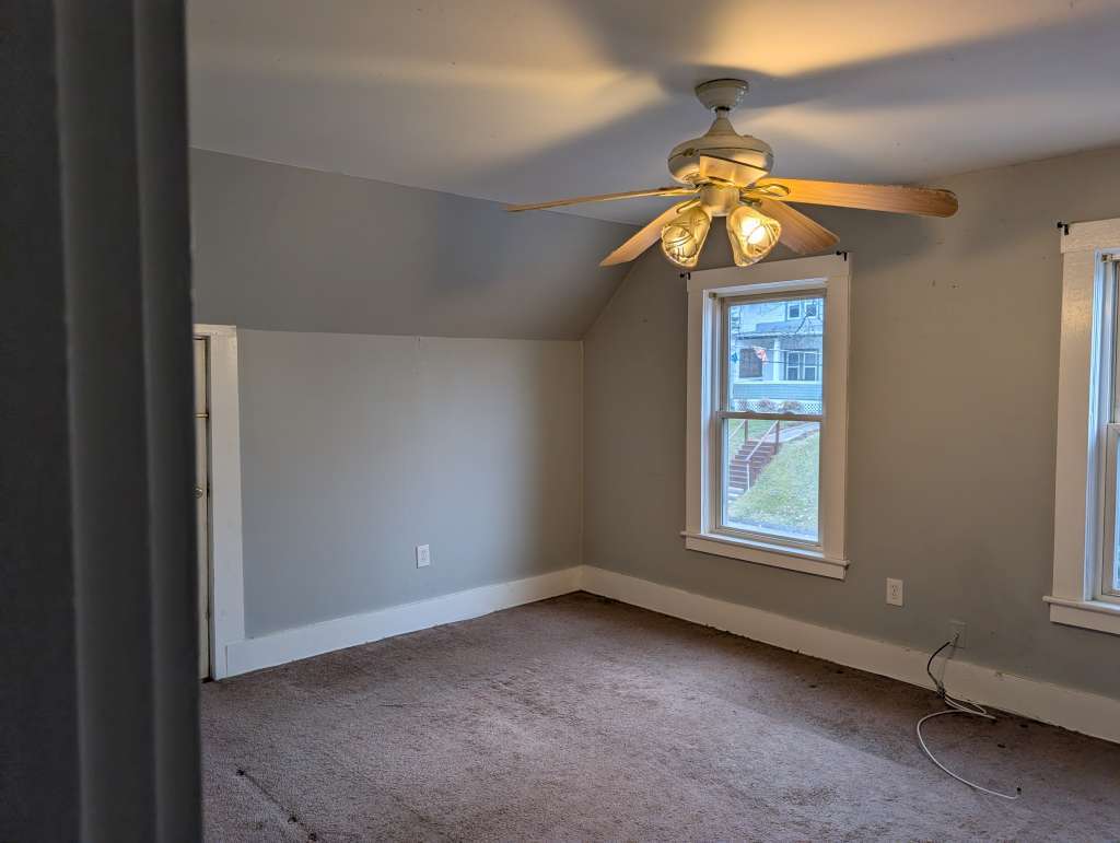 Building Photo - 91 Maplewood Ave