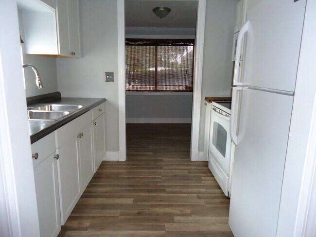 Building Photo - 4620 79th Way N