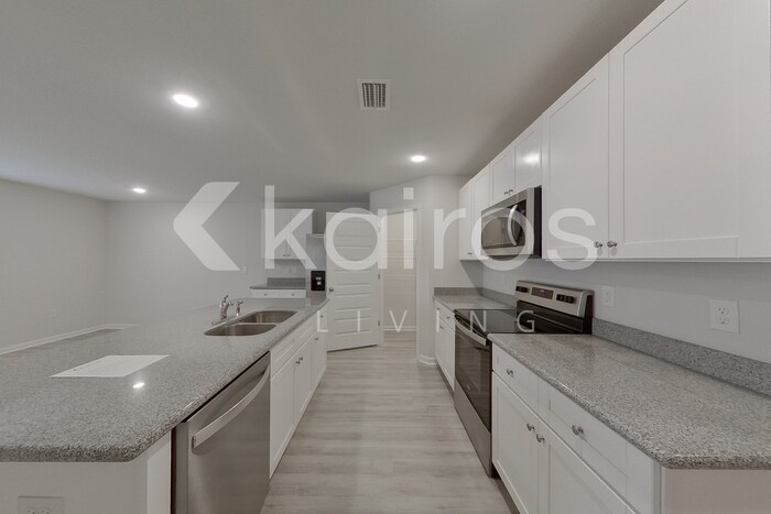 Building Photo - 134 Metalmark Dr
