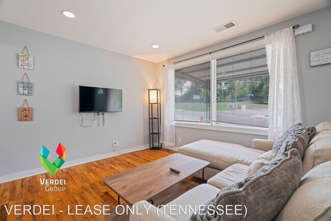 Building Photo - 3 br, 2 bath House - 1720 Dr DB Todd Jr Blvd