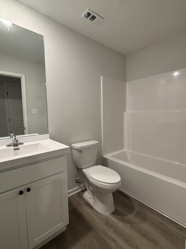 Building Photo - 2585 Callie Rd