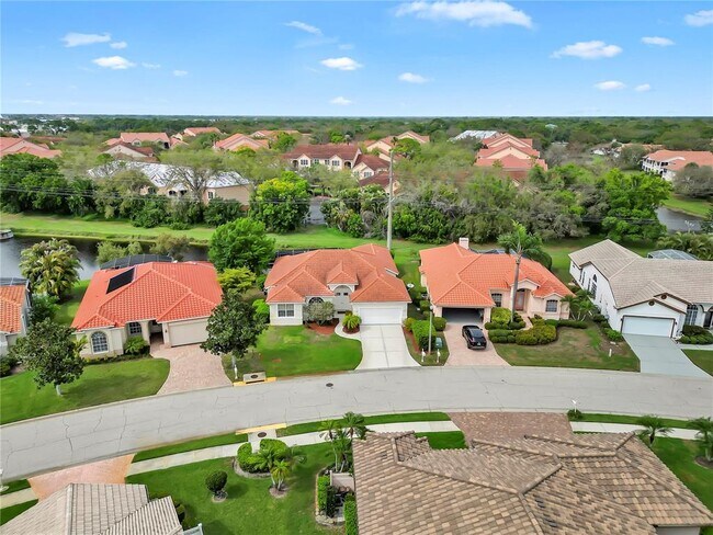 Building Photo - 8870 Huntington Pointe Dr
