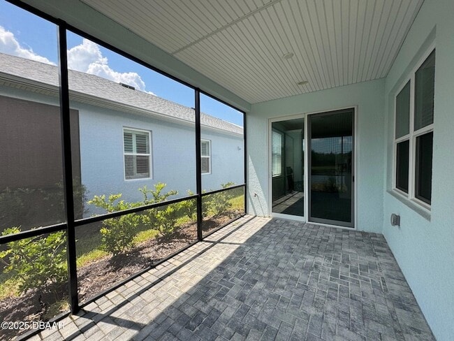 Building Photo - 725 Margaritaville Ave