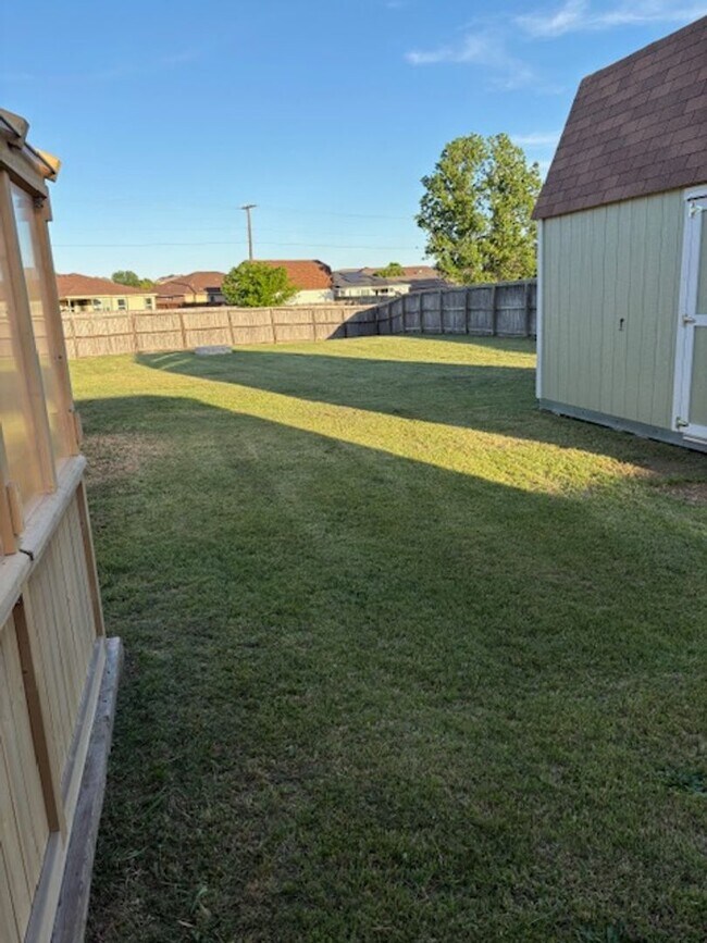 Building Photo - 3106 Alamocitos Creek Dr