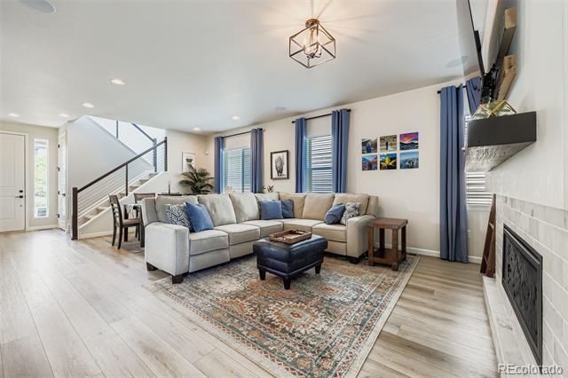 Building Photo - 8047 Sterling Ranch Ave