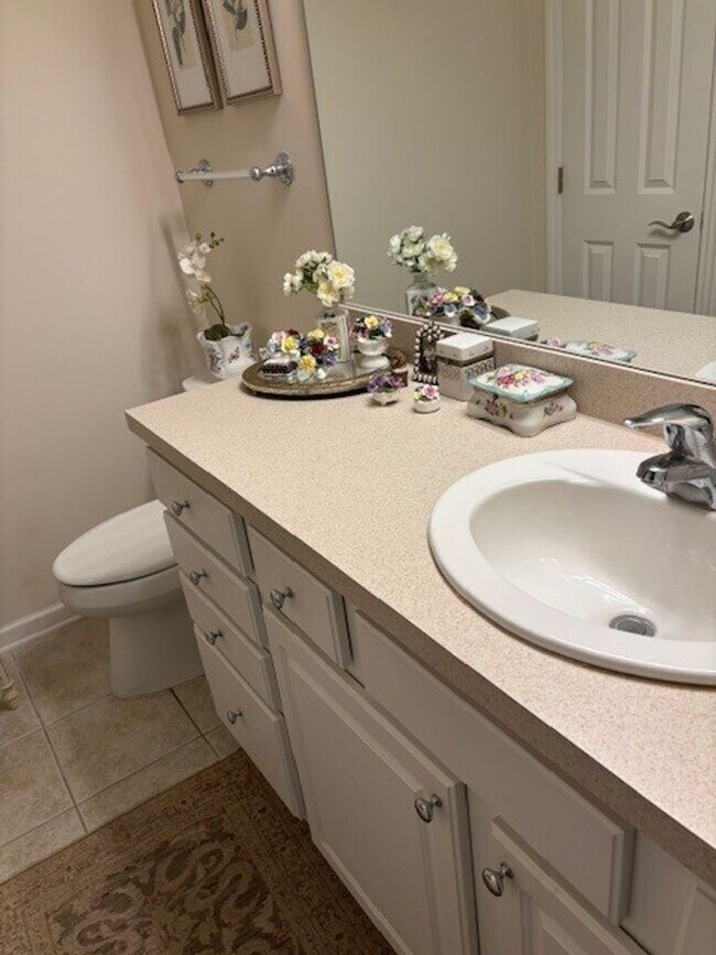 Building Photo - Welcome to Abbey Glen