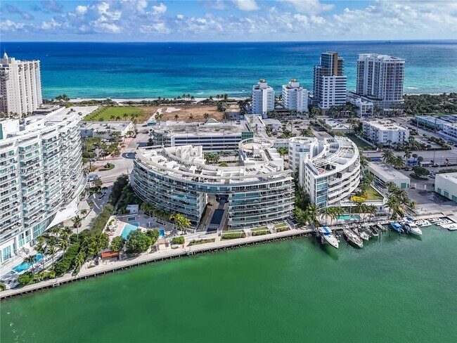 Building Photo - 6620 Indian Creek Dr