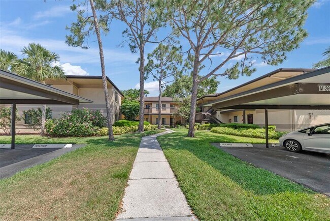 Building Photo - 2693 Sabal Springs Cir