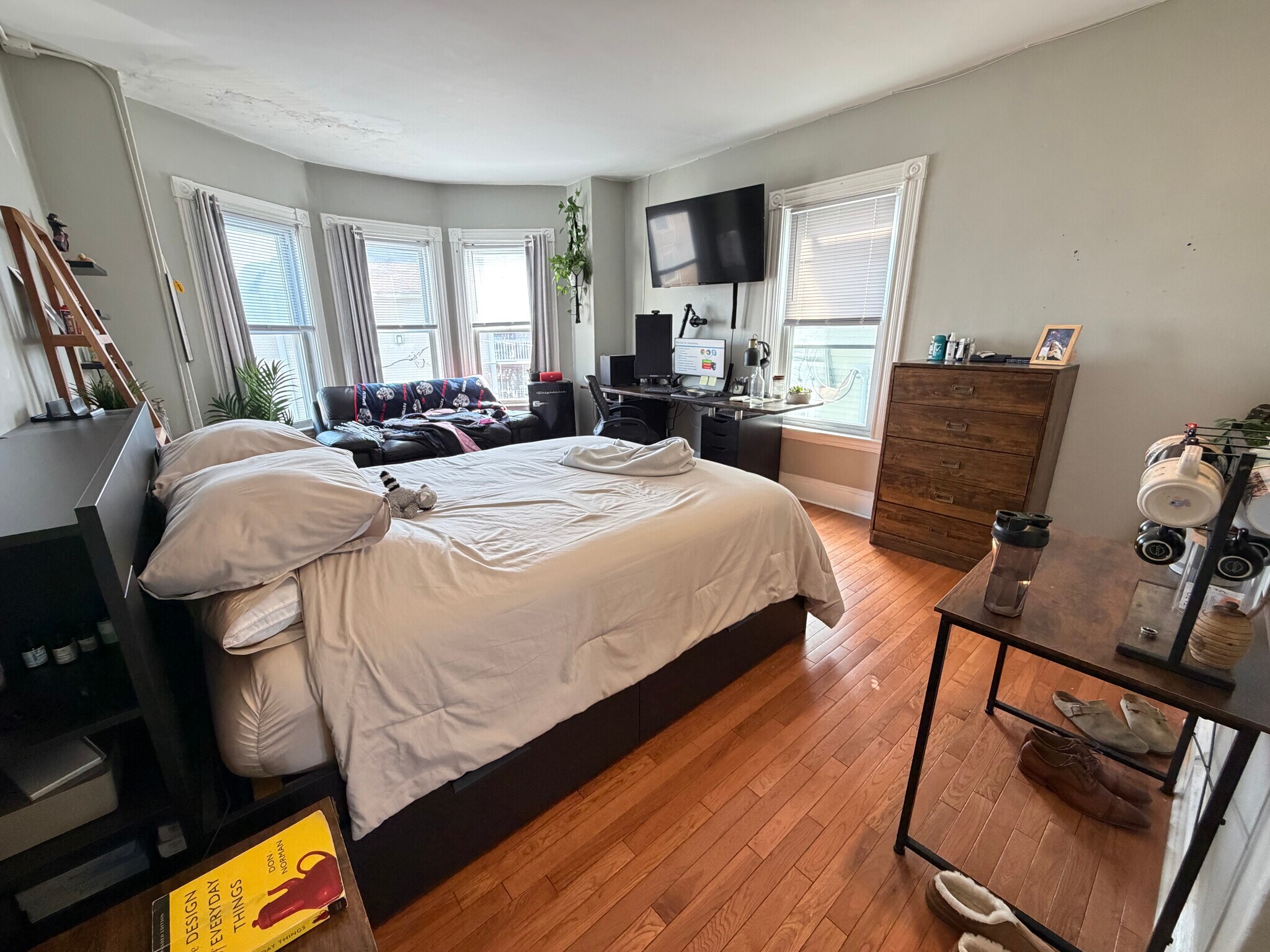 Building Photo - 1 Sachem St