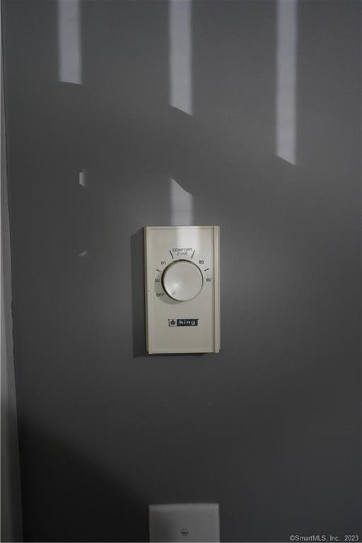 Building Photo - 57 Glade St