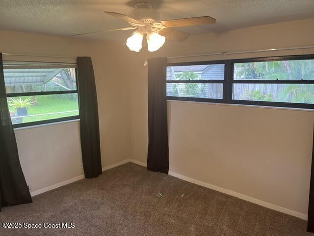Building Photo - 978 Nagle Dr