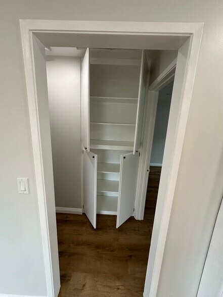 Building Photo - 1511 257th St