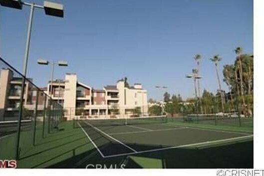 Building Photo - 5500 Owensmouth Ave