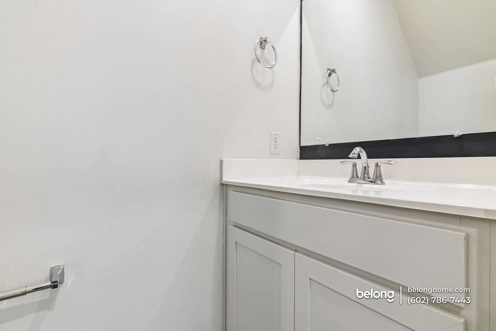 Building Photo - 8192 N 22nd Dr