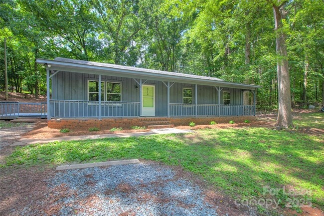 Building Photo - 614 Teresa Cir