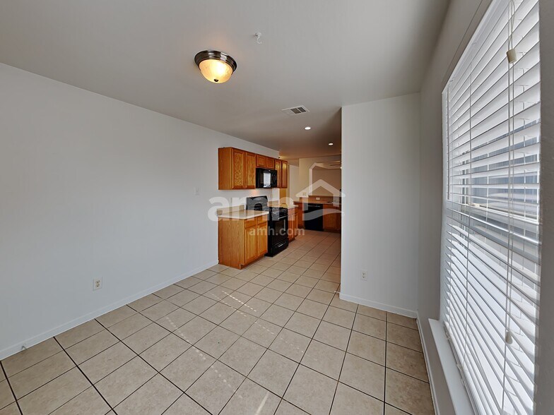 Building Photo - 21447 Hannover Grove Ln