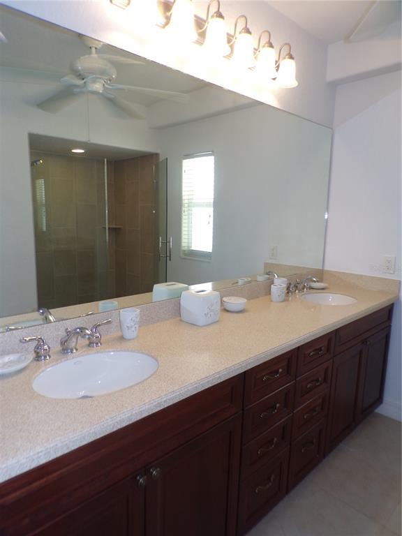 Building Photo - 101 N Marion Ct