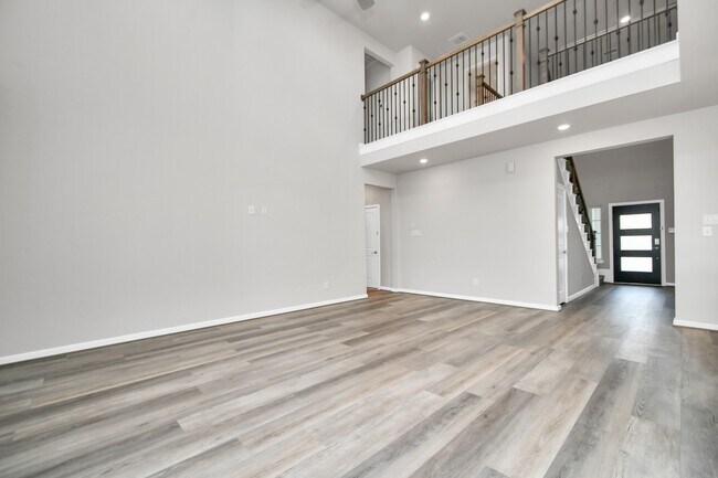 Building Photo - 1218 Raburn Run Ln