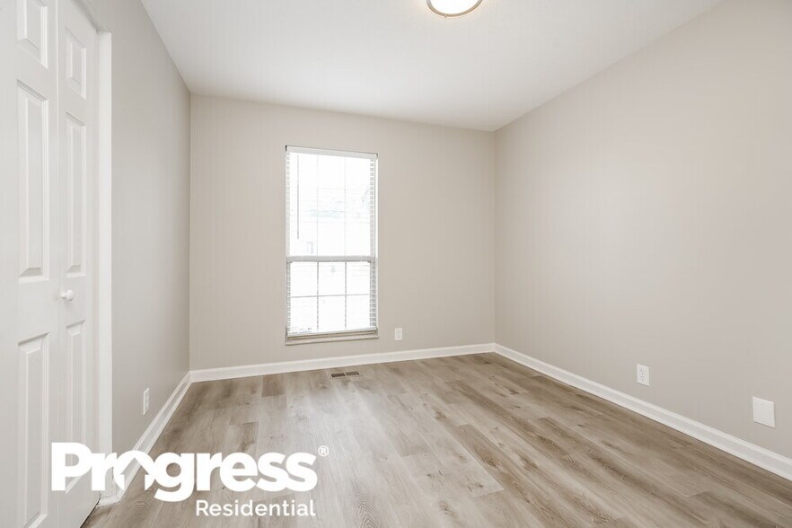 Building Photo - 404 Sorensen Way
