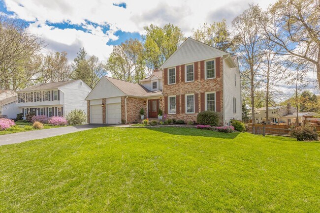Primary Photo - 5624 Kemp Ln