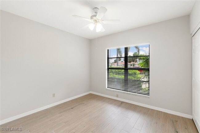 Building Photo - 27 Greenbrier St
