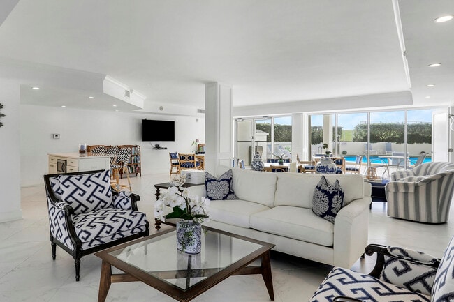 Building Photo - 5400 N Ocean Dr