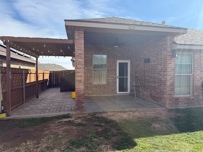 Building Photo - 1815 Masquerade Blvd