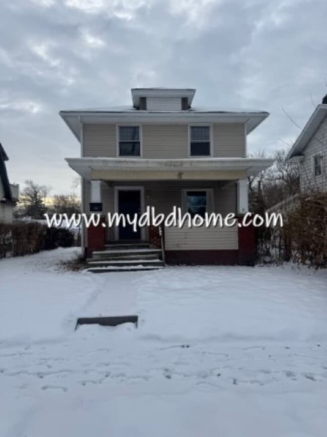 Building Photo - 922 Hamilton Ave