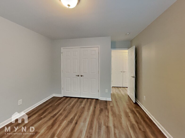 Building Photo - 4424 Valley Cove Ct