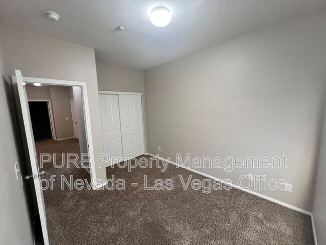 Building Photo - 7204 Glen Shire Ct