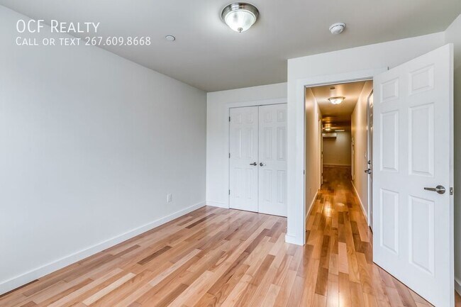 Building Photo - 4122 Haverford Ave