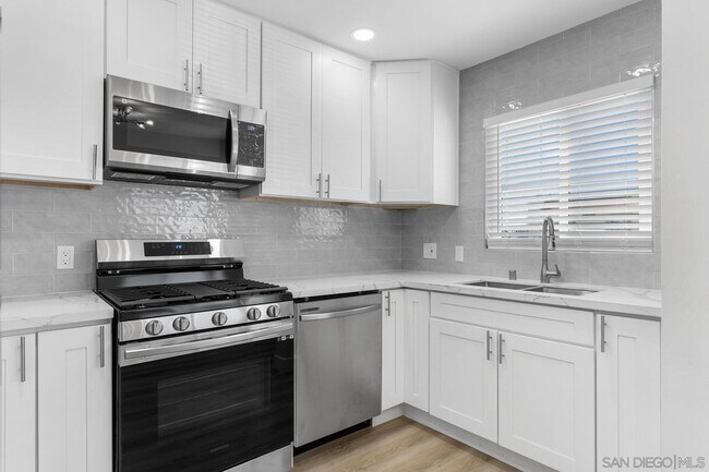 Primary Photo - 3817 Marlborough Ave