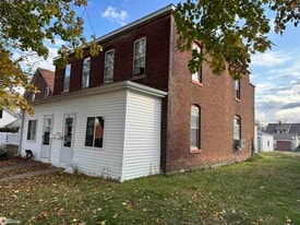 Building Photo - 1432 Avenue D
