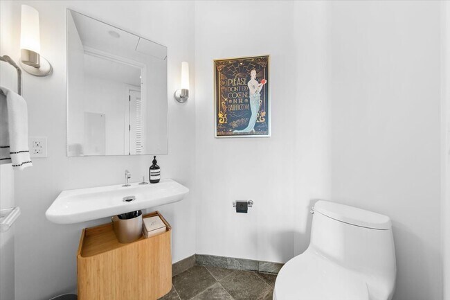 Building Photo - 401 N Wabash Ave