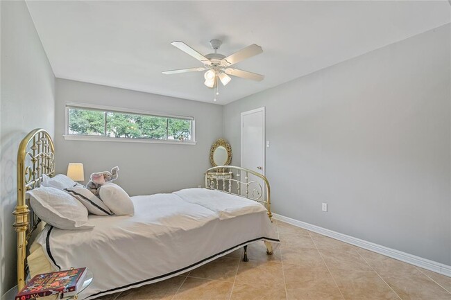 Building Photo - 5143 Cheena Dr