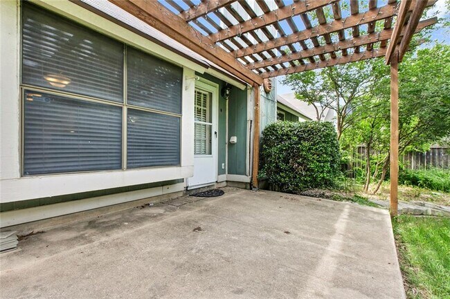 Building Photo - 10719 N Platt River Dr