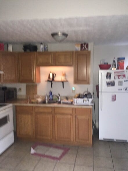 Kitchen - 103 E. 9th Street