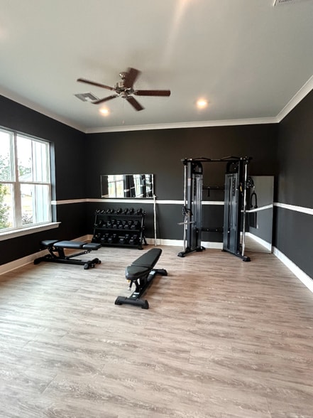 Building Photo - 3823 Casita Cir