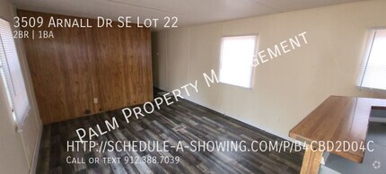 Building Photo - 2 bedroom, 1 bathroom single home in the O...