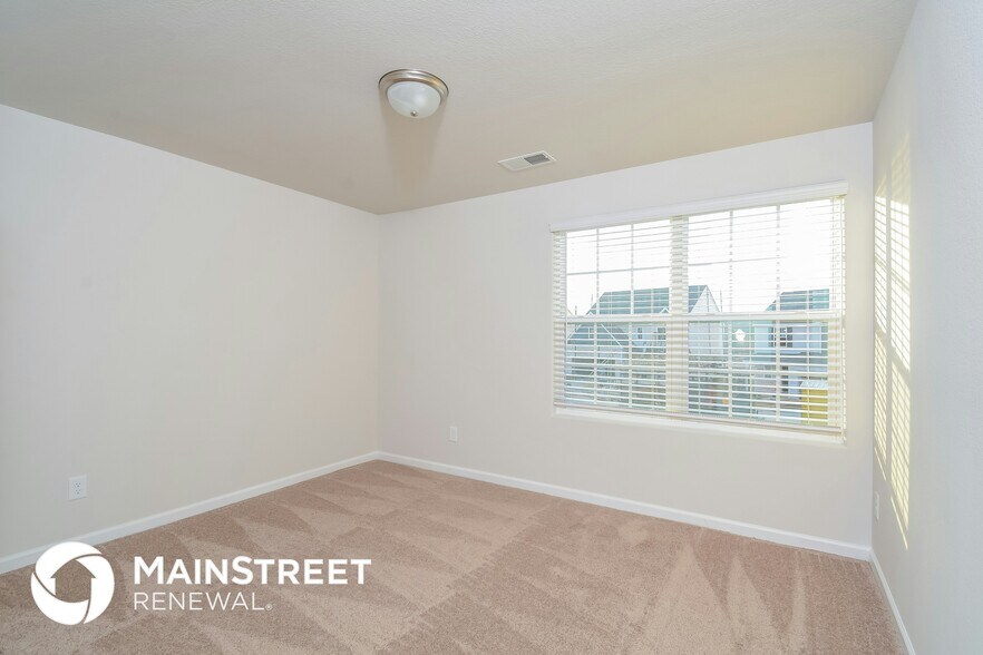 Building Photo - 444 Brisk Dr