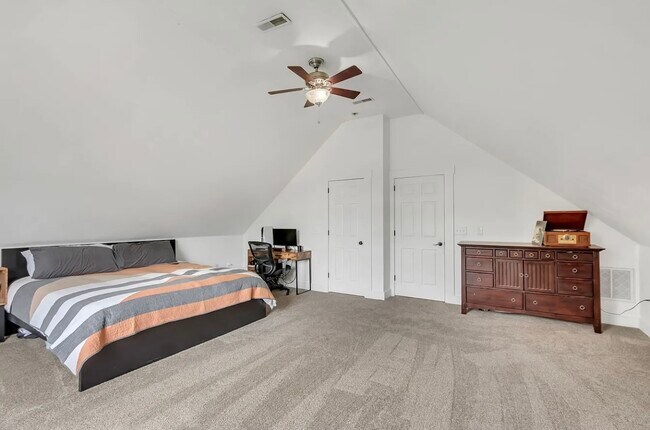 Building Photo - 2779 Landcashire Ct