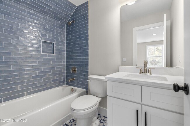 Building Photo - 1314 Carlyle Ln